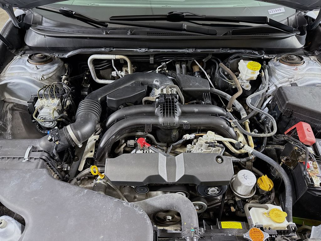 2019 Subaru Outback Limited photo 29