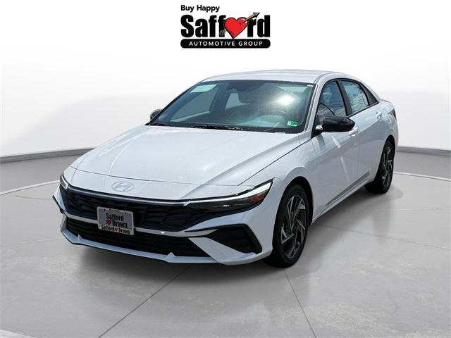 2025 Hyundai Elantra Blue's photo