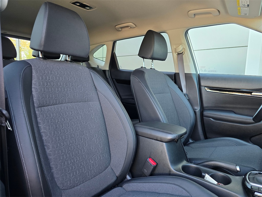 2024 Kia Seltos S photo 27