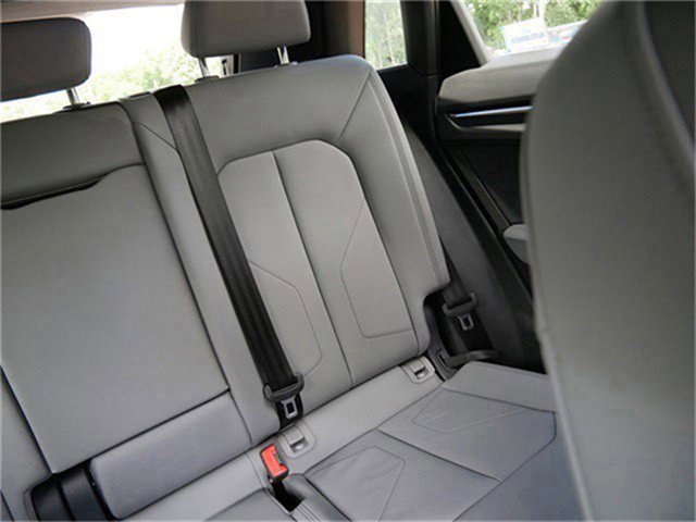 2022 Audi Q3 S line Premium Plus photo 15