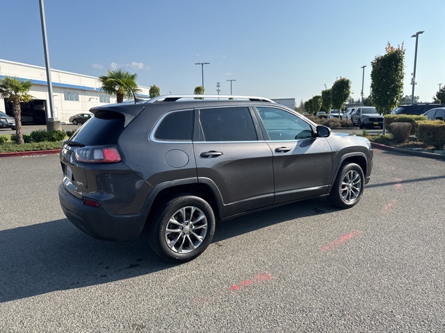 2019 Jeep Cherokee Latitude photo 3