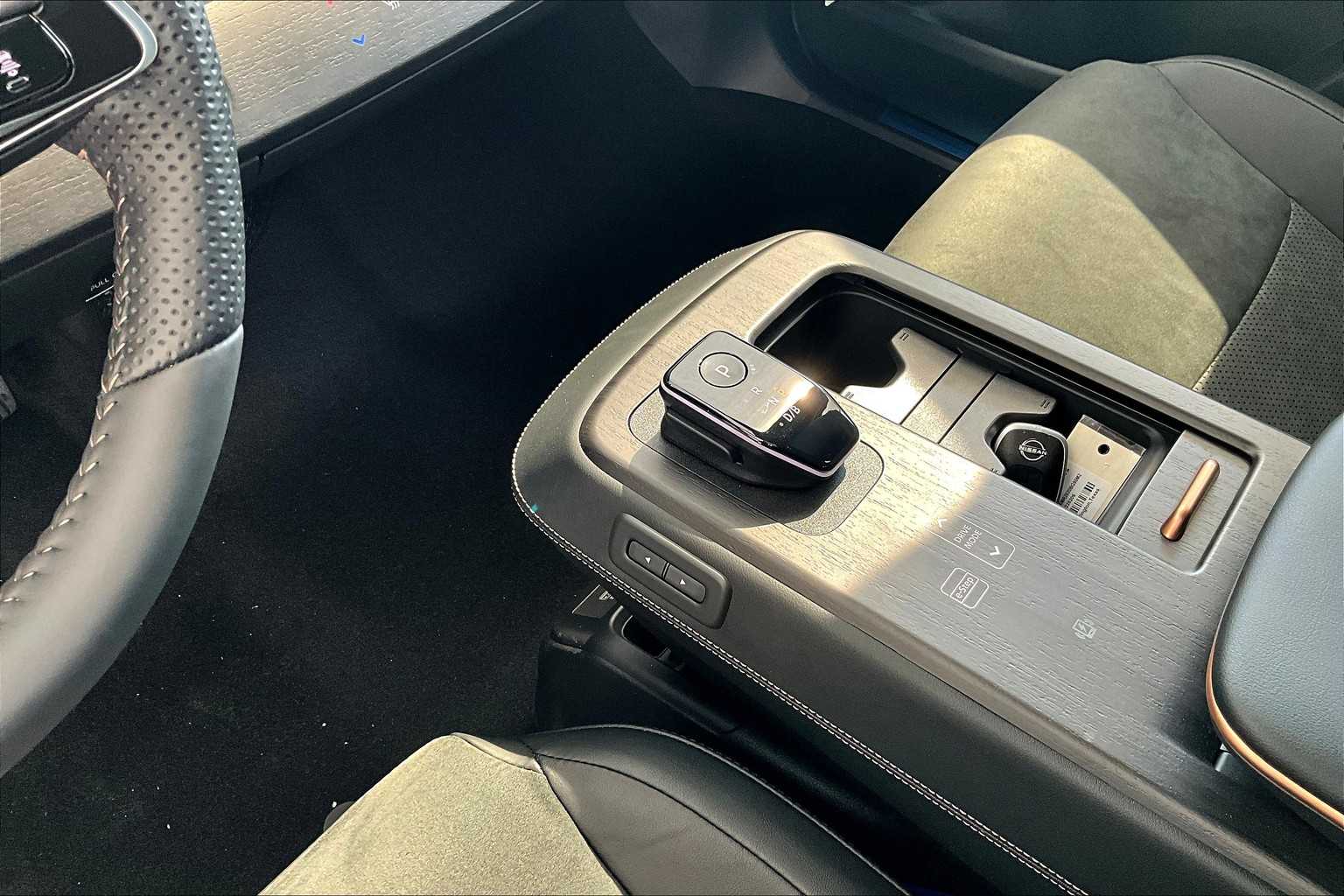 2025 Nissan ARIYA Evolve+ photo 11