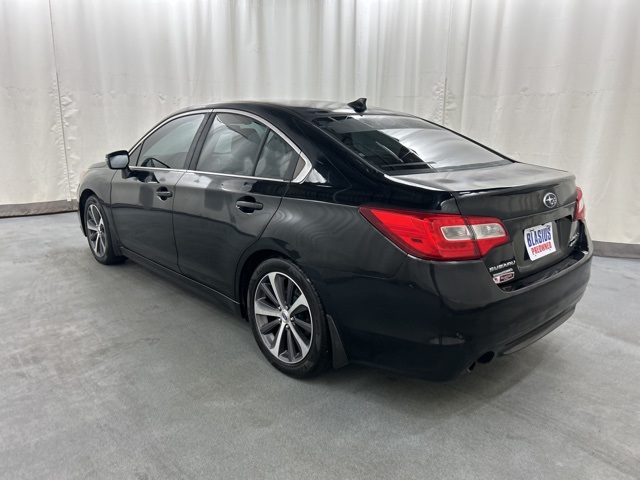 2016 Subaru Legacy 2.5i Limited photo 4