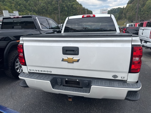 2018 Chevrolet Silverado 1500 LT photo 4