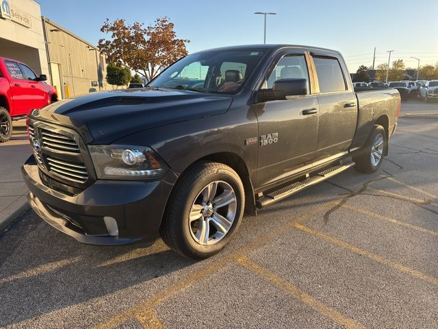 2016 Ram 1500 Sport photo 2