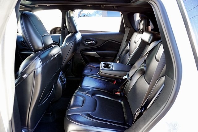 2021 Jeep Cherokee Latitude Lux photo 14