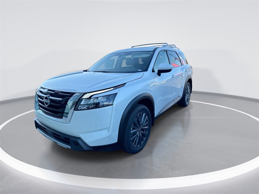 2025 Nissan Pathfinder SL photo 4