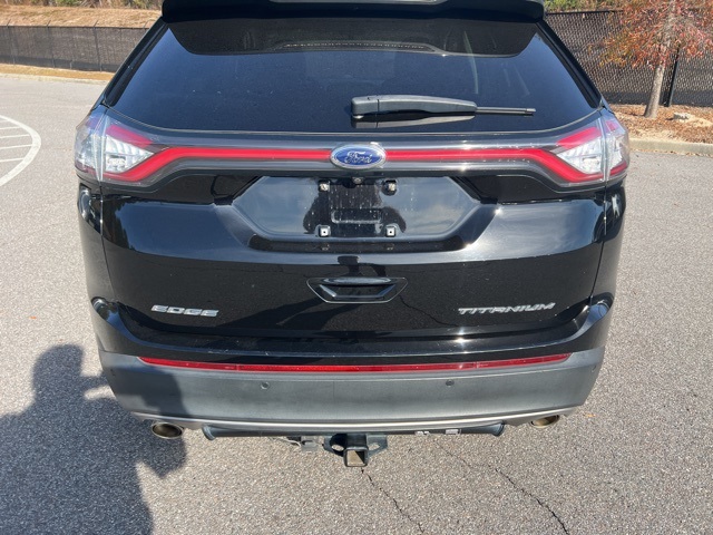 2018 Ford Edge Titanium photo 4