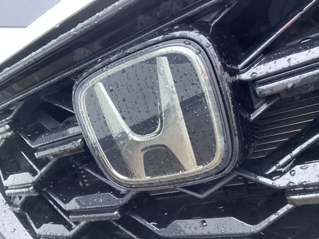 2023 Honda CR-V Sport Touring photo 4