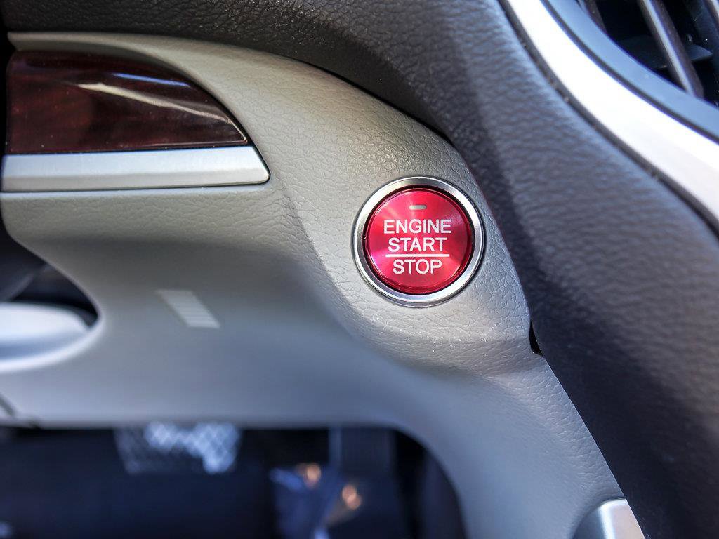 2017 ACURA TLX - Image 17