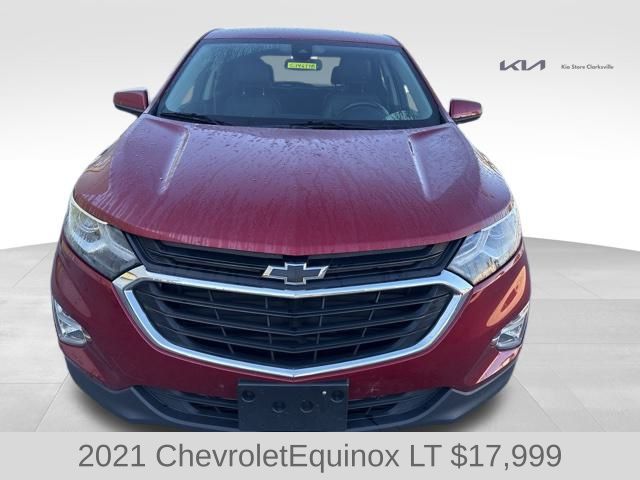 2021 Chevrolet Equinox LT photo 2