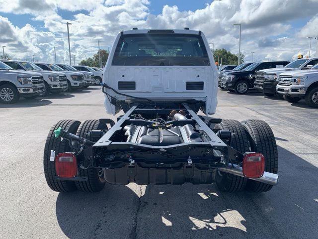 2026 Ford F-350 photo 6
