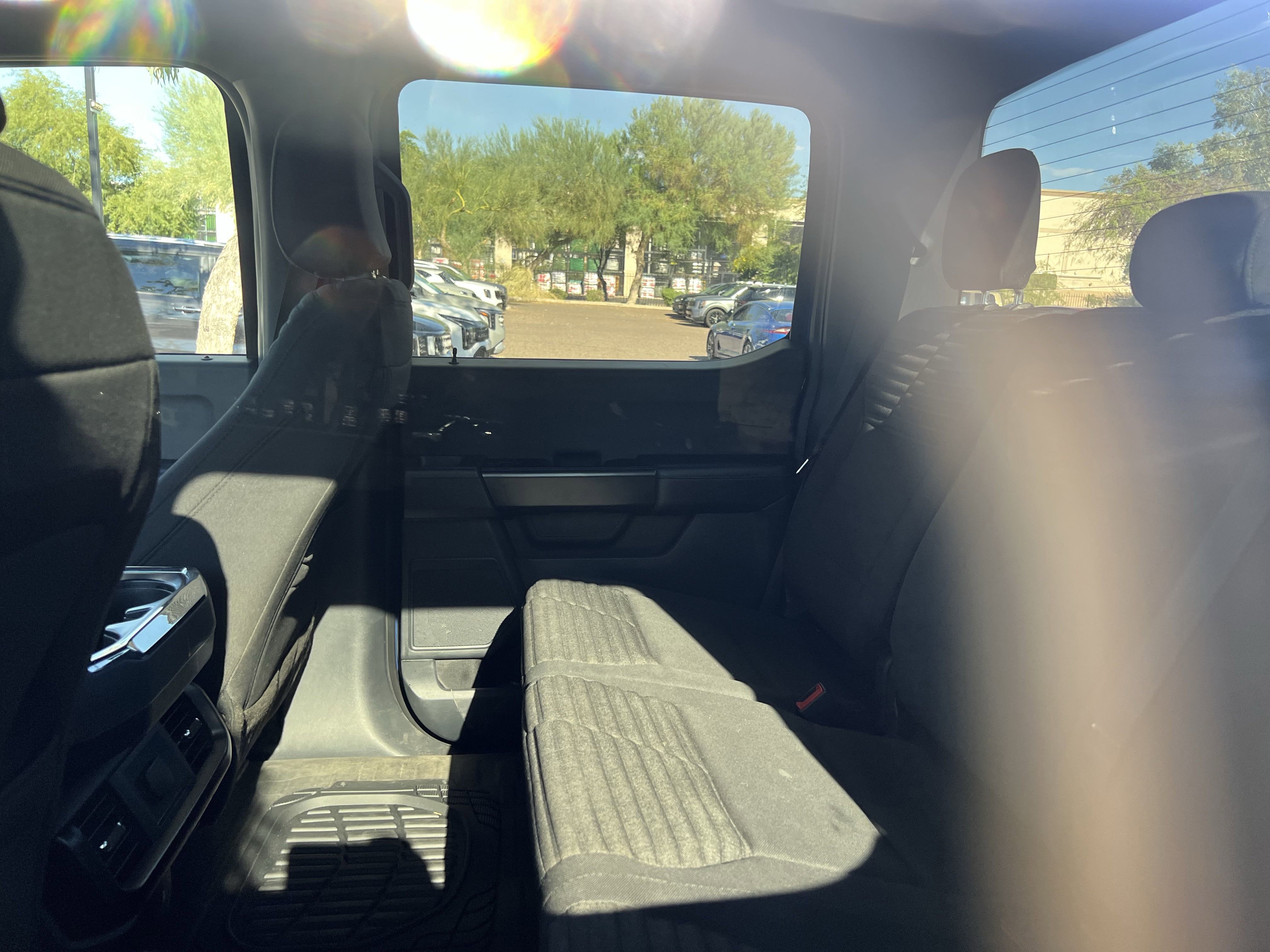 2022 Ford F-150 XL photo 3