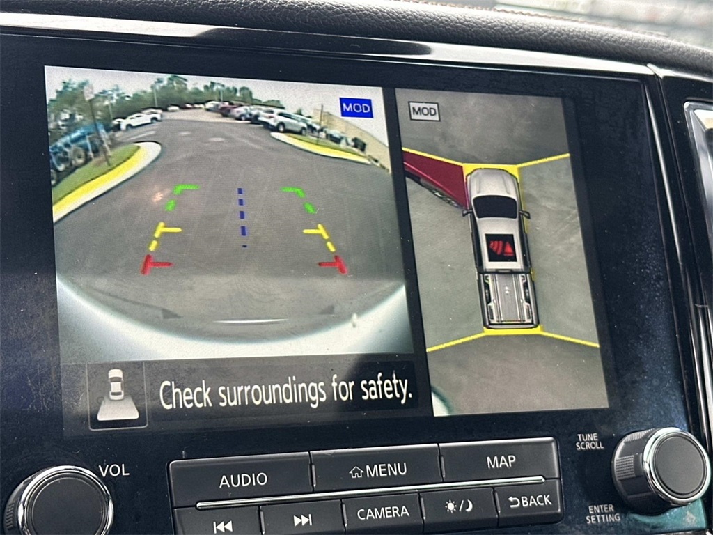 2021 Nissan Titan Platinum Reserve photo 12