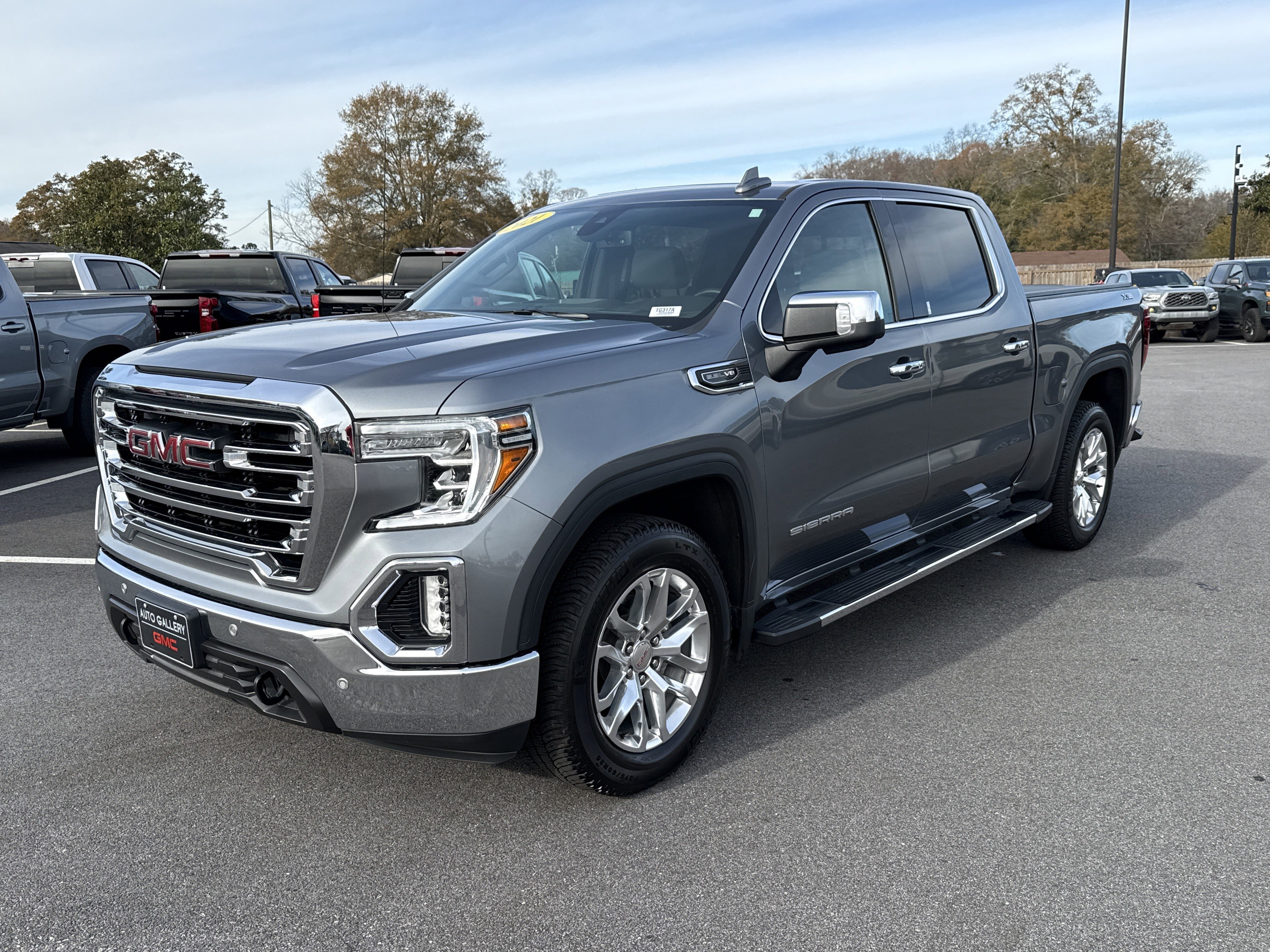 2021 GMC Sierra 1500 SLT's photo