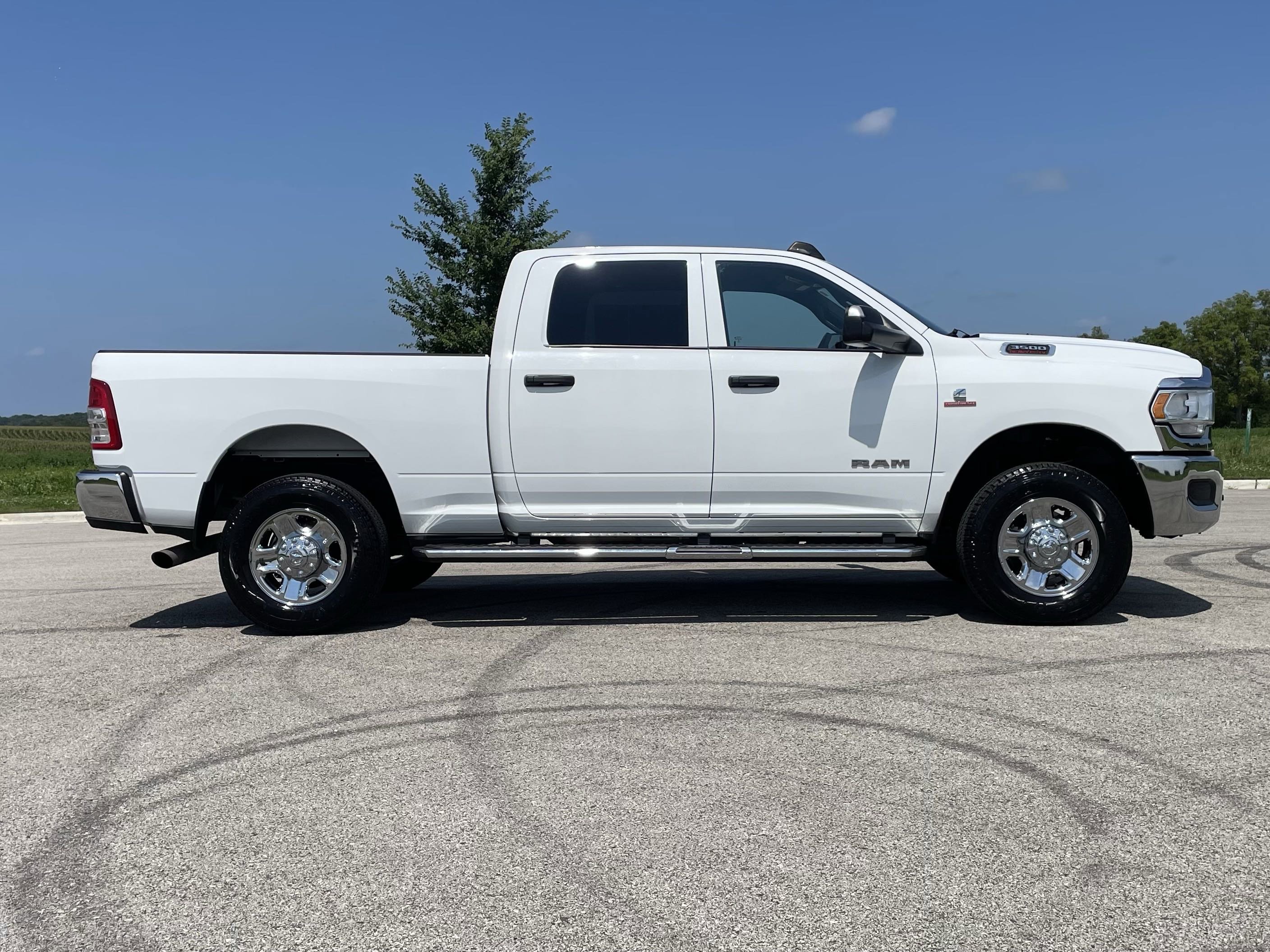 2022 Ram 3500 Tradesman photo 9