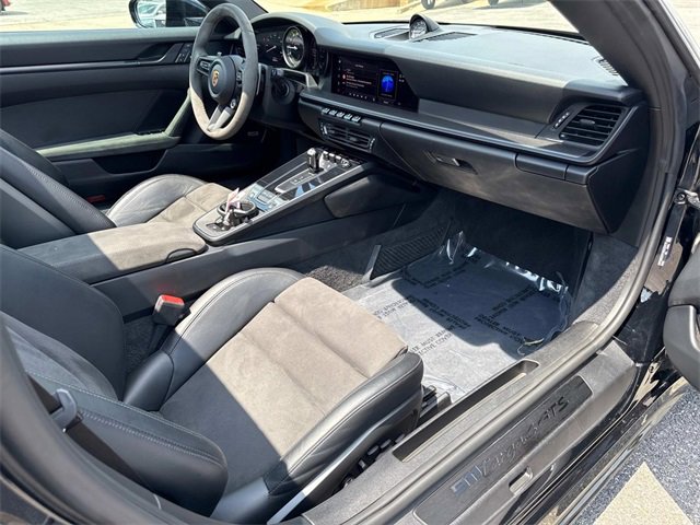 2022 Porsche 911 4S Targa GTS photo 14