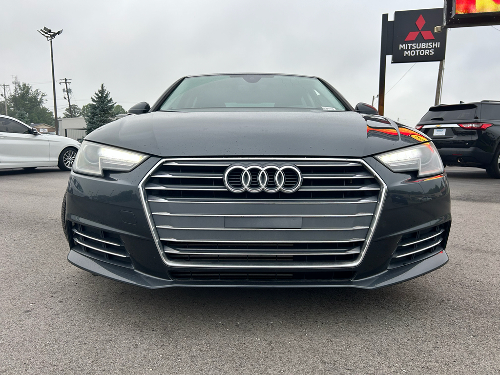 2017 Audi A4 Premium photo 4