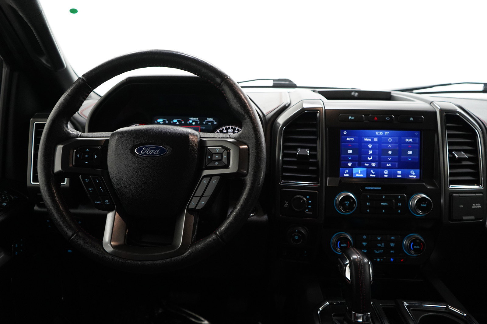 2020 Ford F-150 photo 12