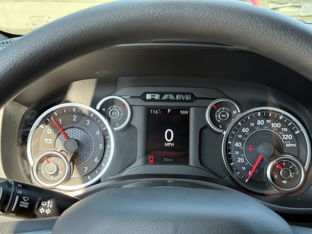 2025 Ram 1500 Tradesman photo 17
