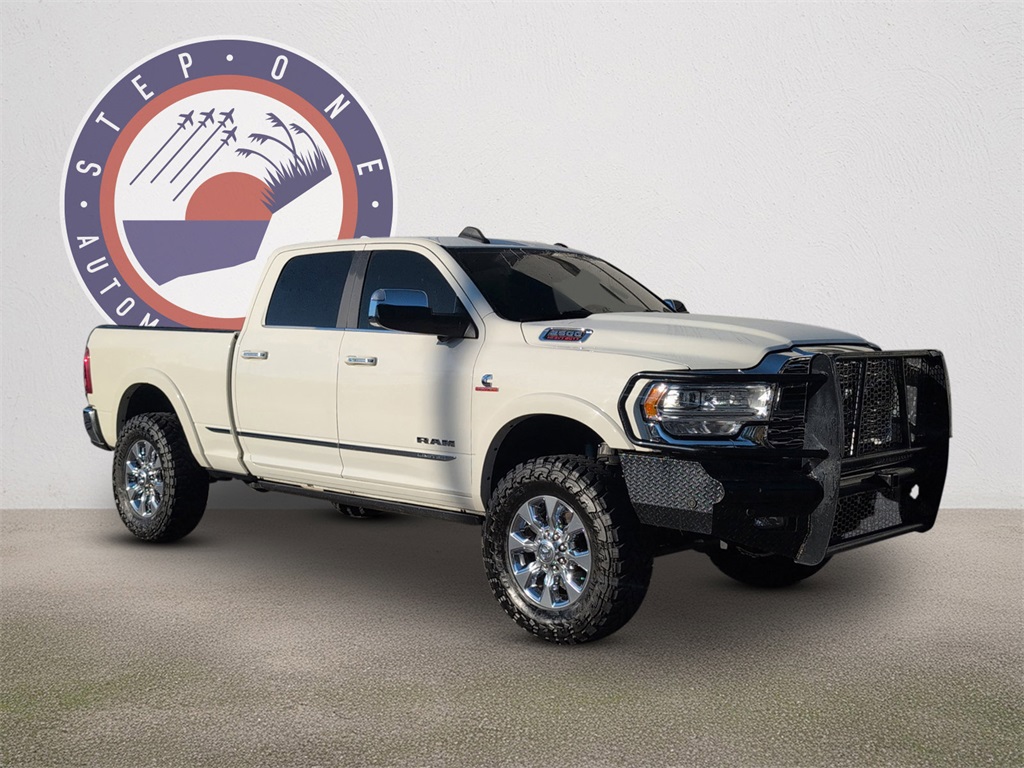 2022 RAM Ram 2500 Pickup Laramie Limited's photo