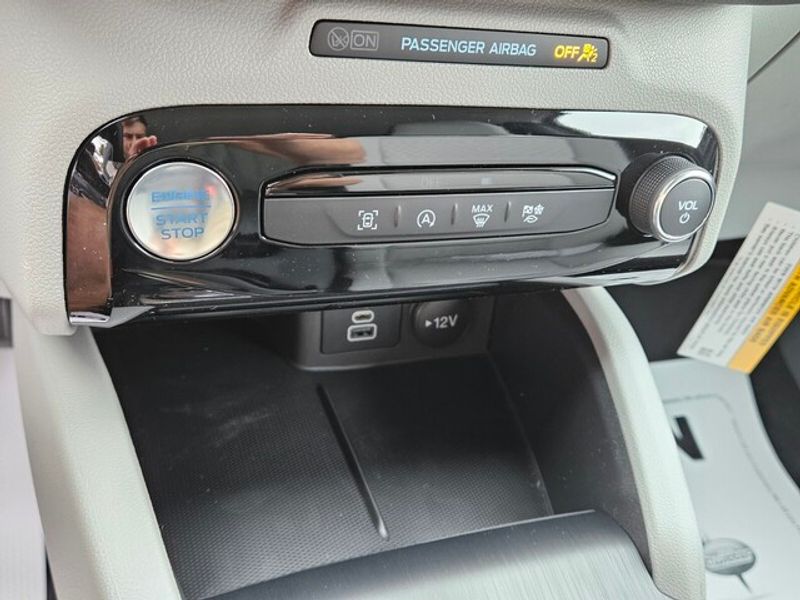 2025 Ford Escape Active photo 20