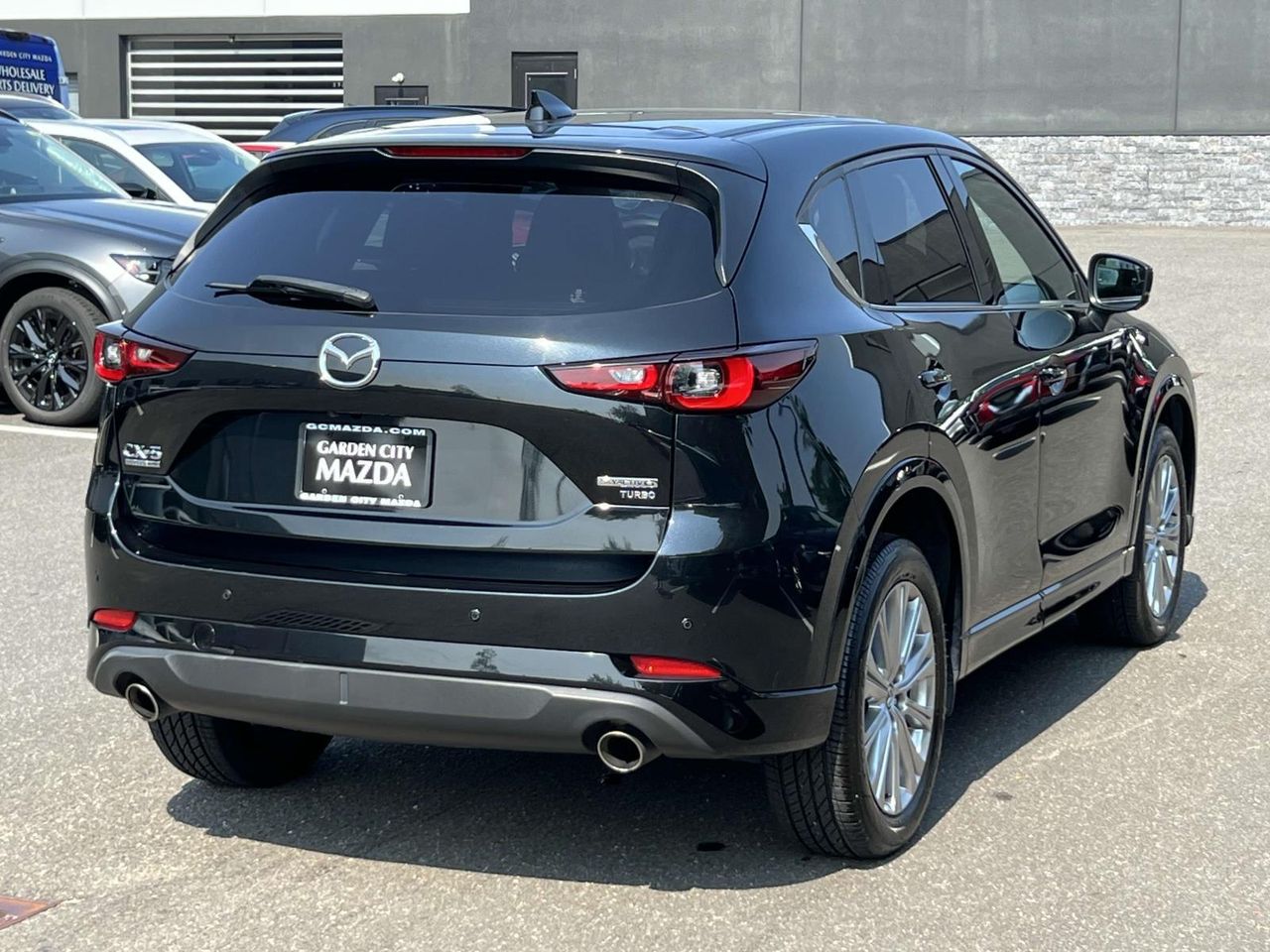 2023 Mazda CX-5 2.5 Turbo Signature photo 3