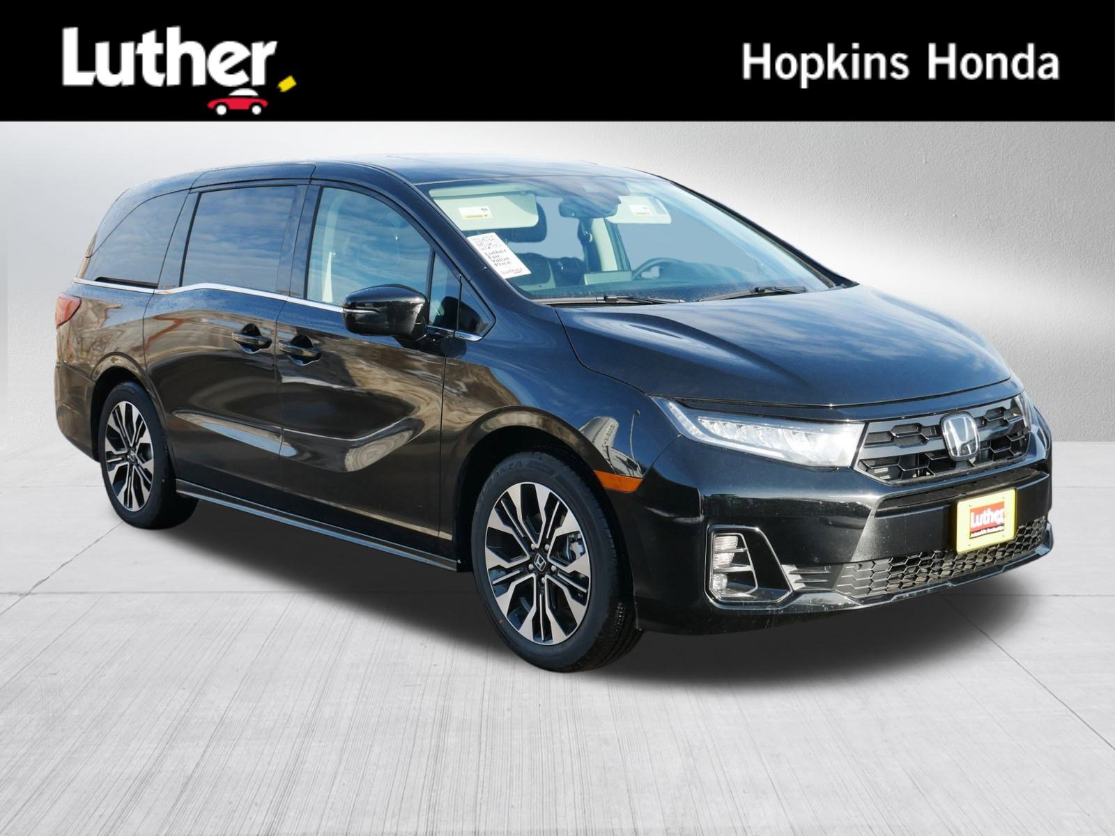 2026 Honda Odyssey Elite's photo