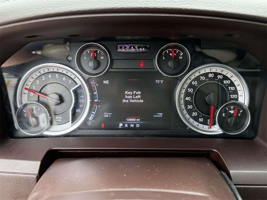 2015 Ram 2500 Laramie photo 24
