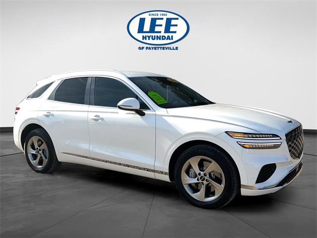 2026 GENESIS GV70's photo