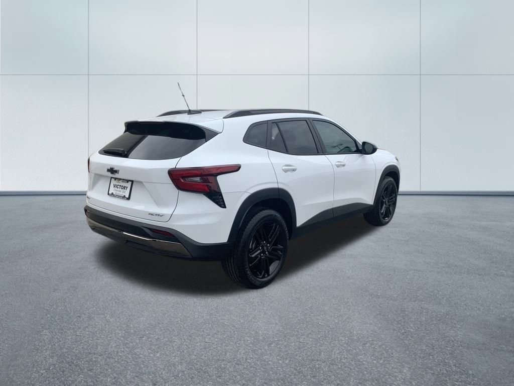 2025 Chevrolet Trax ACTIV photo 4