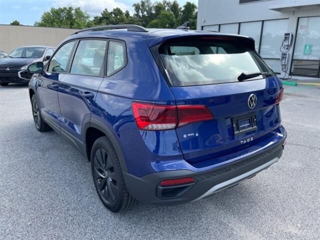 2024 Volkswagen Taos S photo 3