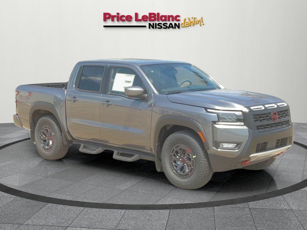 2026 Nissan Frontier PRO-X's photo