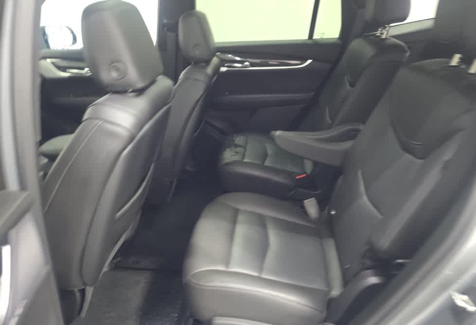 2023 Cadillac XT6 Premium Luxury photo 4