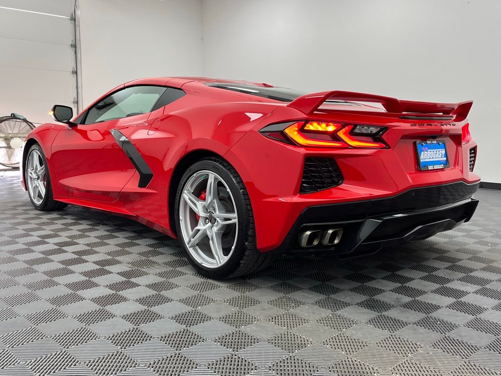 2020 Chevrolet Corvette Stingray 2LT photo 16