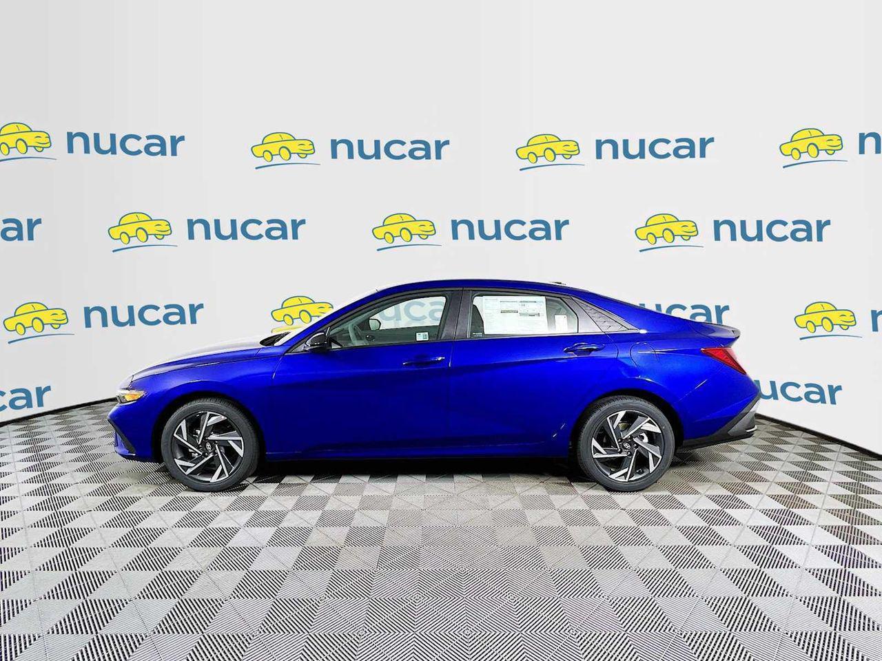 2025 Hyundai Elantra SEL Sport photo 3