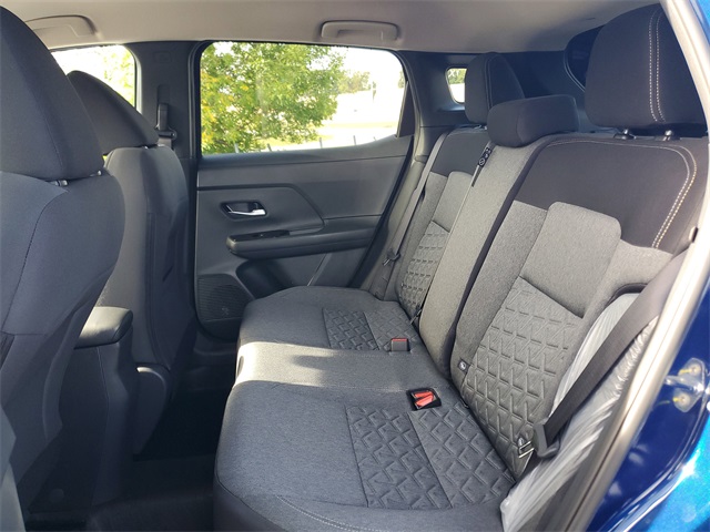 2026 Nissan Kicks SV photo 4