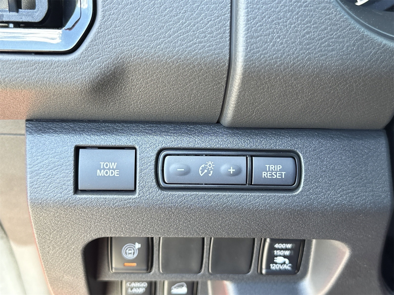 2025 Nissan Frontier PRO-4X photo 15