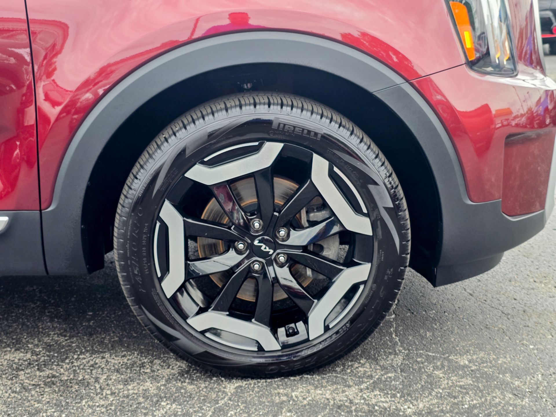 2024 Kia Telluride S photo 25