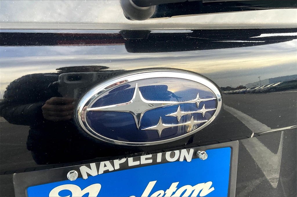 2017 Subaru Forester 2.5i Limited photo 2