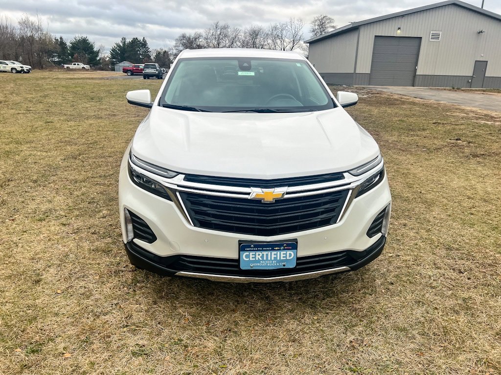 2024 Chevrolet Equinox LT photo 3