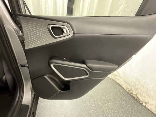 2024 Kia Soul LX photo 23