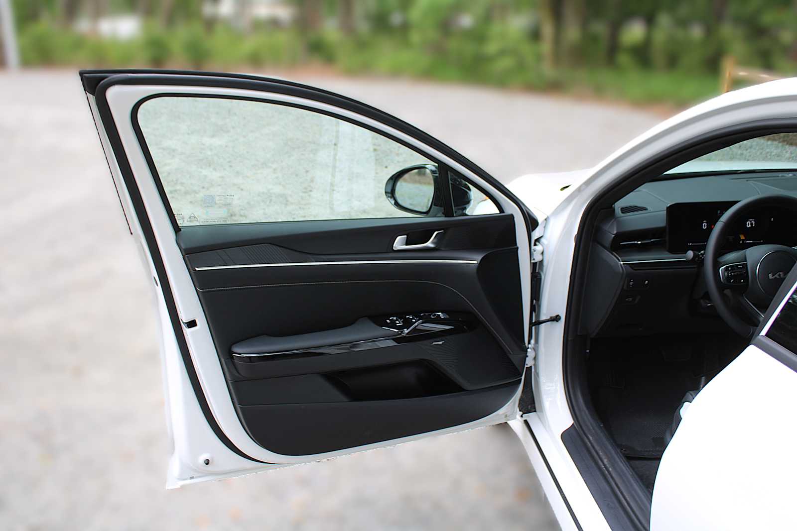 2025 Kia K5 GT-Line photo 33
