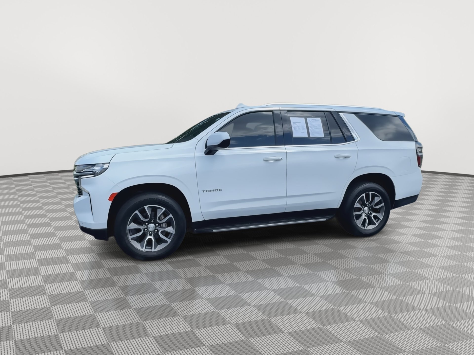 2023 Chevrolet Tahoe LT photo 5