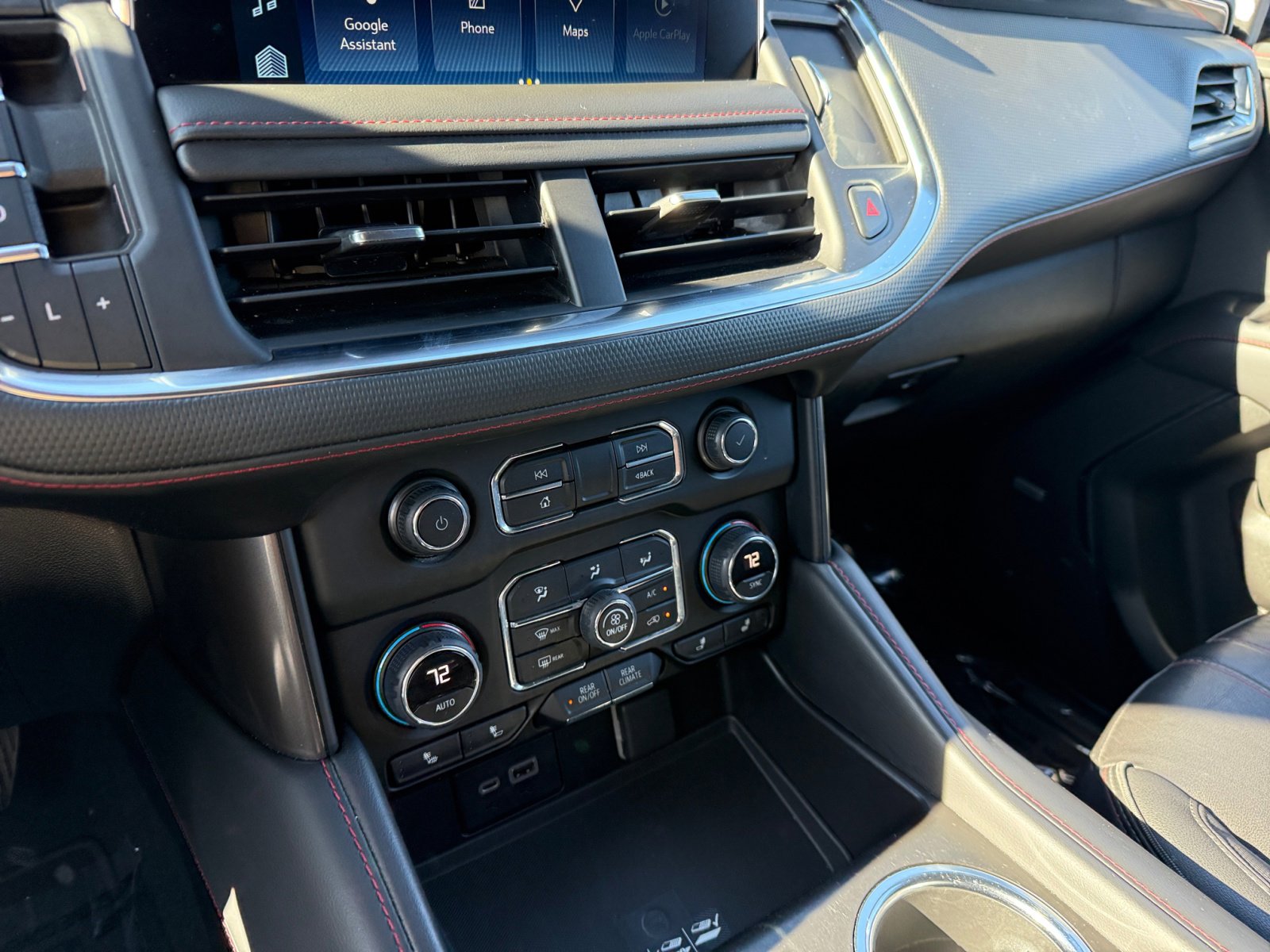 2022 Chevrolet Tahoe RST photo 11