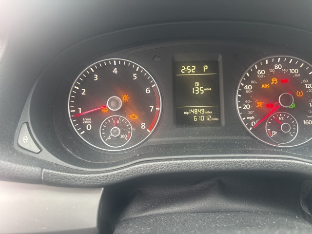 2012 Volkswagen Passat S photo 4