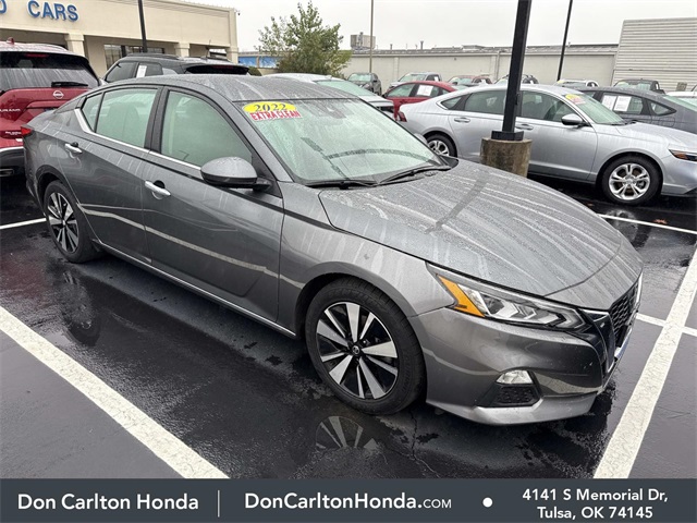 2022 Nissan Altima SV