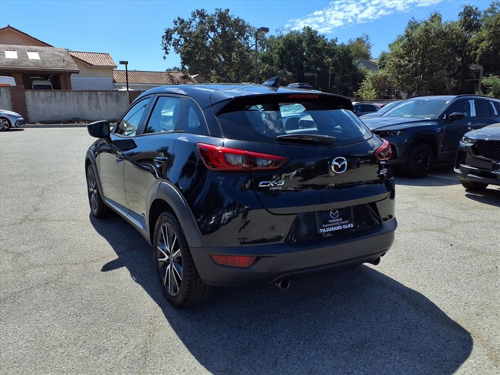 2018 Mazda CX-3 Grand Touring photo 2