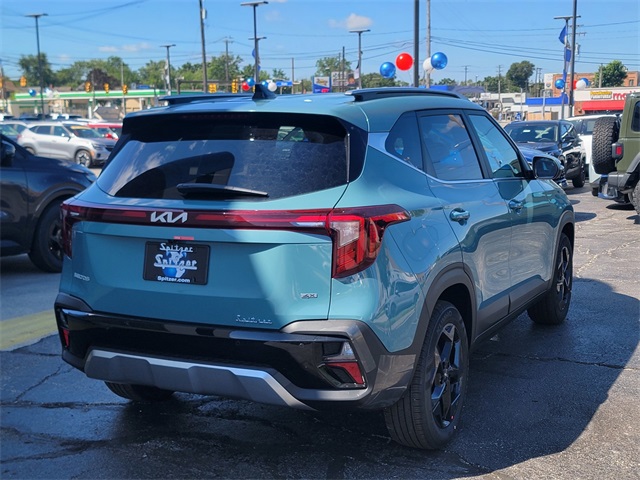 2026 Kia Seltos EX photo 3