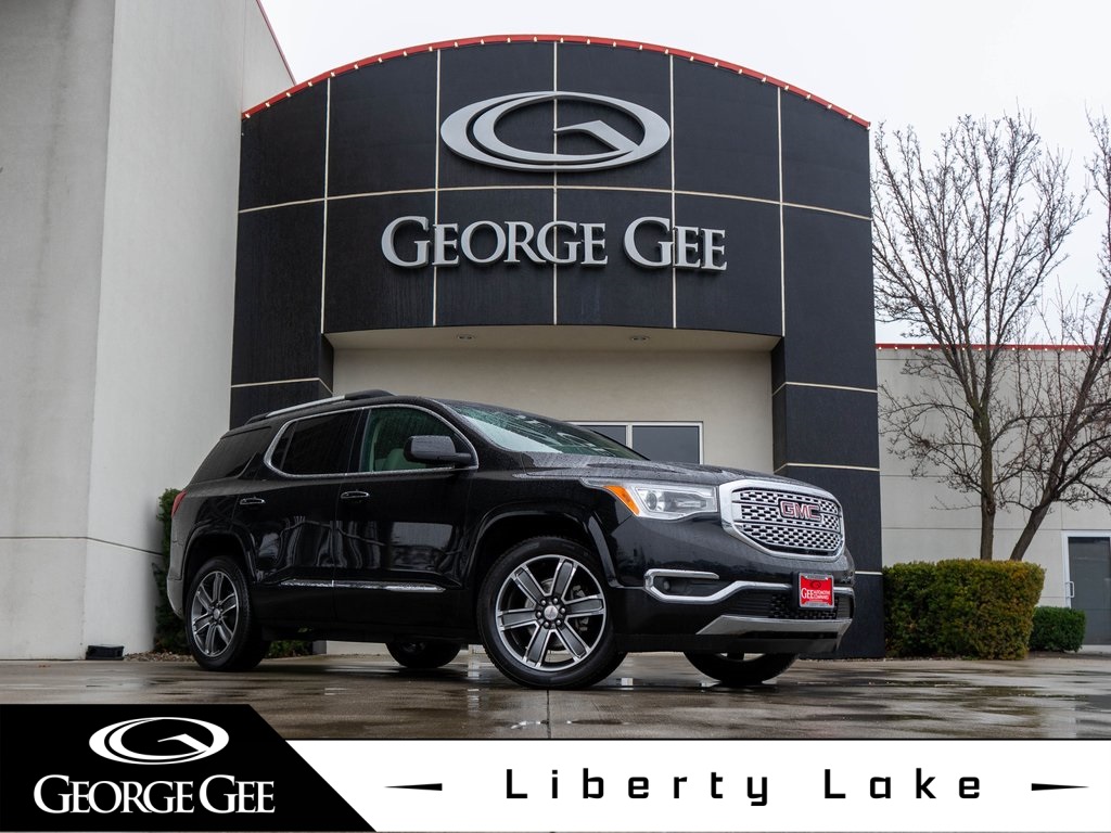 2017 GMC Acadia Denali